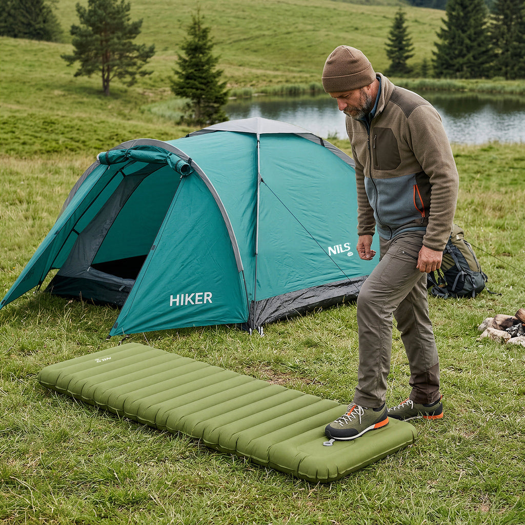 NC4402 GREEN MAT WITH BUILT-IN PUMP – NILS CAMP